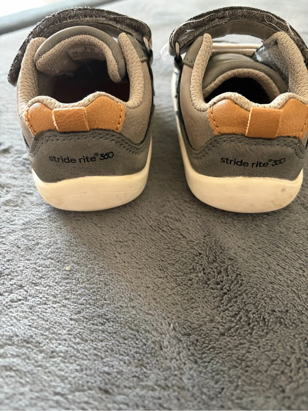 Stride Rite Soft Motion shoes Sz 5 - Picture 3 of 4